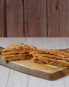 Tosta Cheddar &amp; Ham 🧀