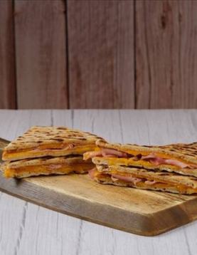 Tosta Cheddar &amp; Ham 🧀